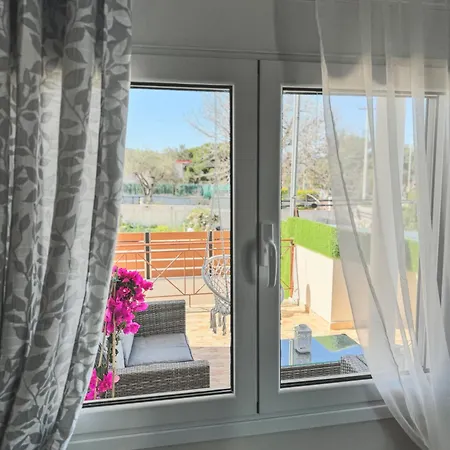 Alyki House * Salamina