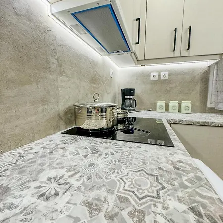 Alyki House * Salamina