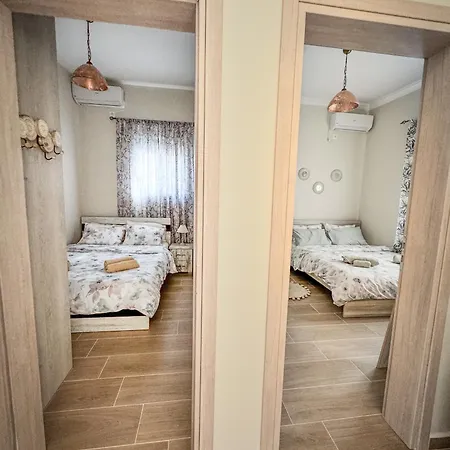 Alyki House Salamina